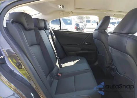 2022 Lexus Es 350 z USA, uszkodzony, nr VIN 58ADZ1B12NU118087